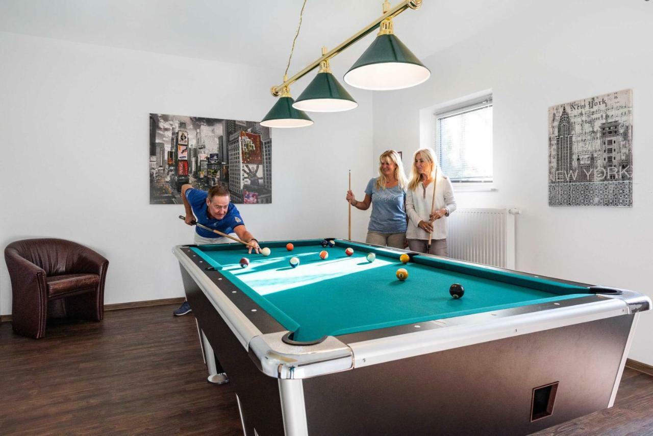 Appartement "Saphir" Mit Penthouseflair - Oase Am Haff Garz  Esterno foto